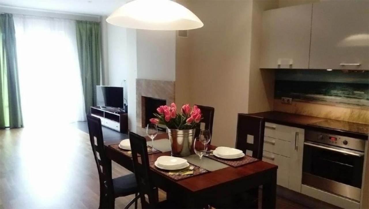 Kungu 25 Oldtown & Free Parking Apartman Riga Kültér fotó